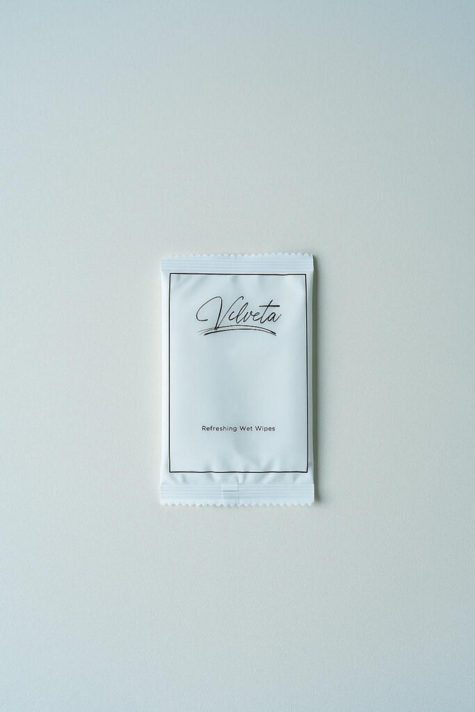 1200pcs non-woven wet wipes Velveta bulk box white folded